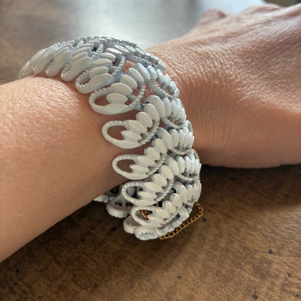 Vintage Monet white link bracelet